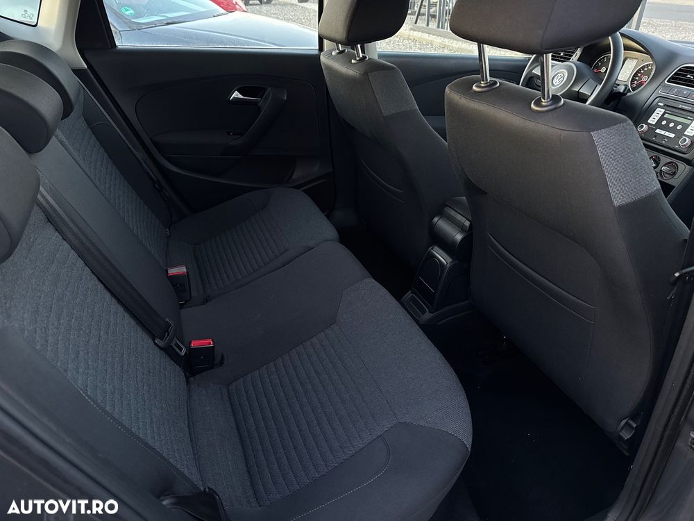 Volkswagen Polo - 11