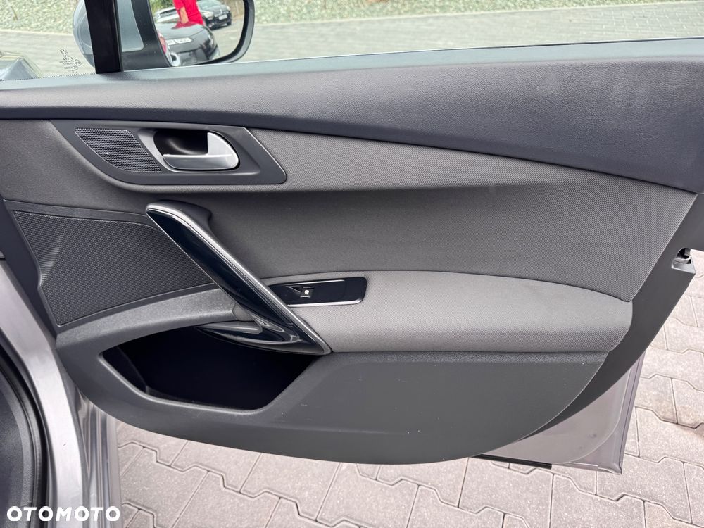Peugeot 508 BlueHDi FAP 180 Automatik Stop&Start Allure - 23