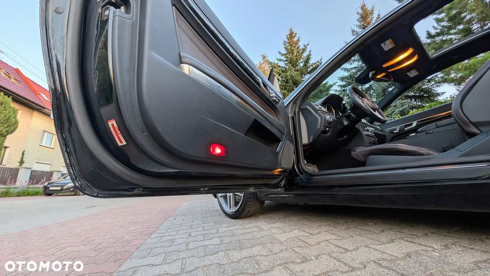 Mercedes-Benz Klasa E 400 7G-TRONIC - 34