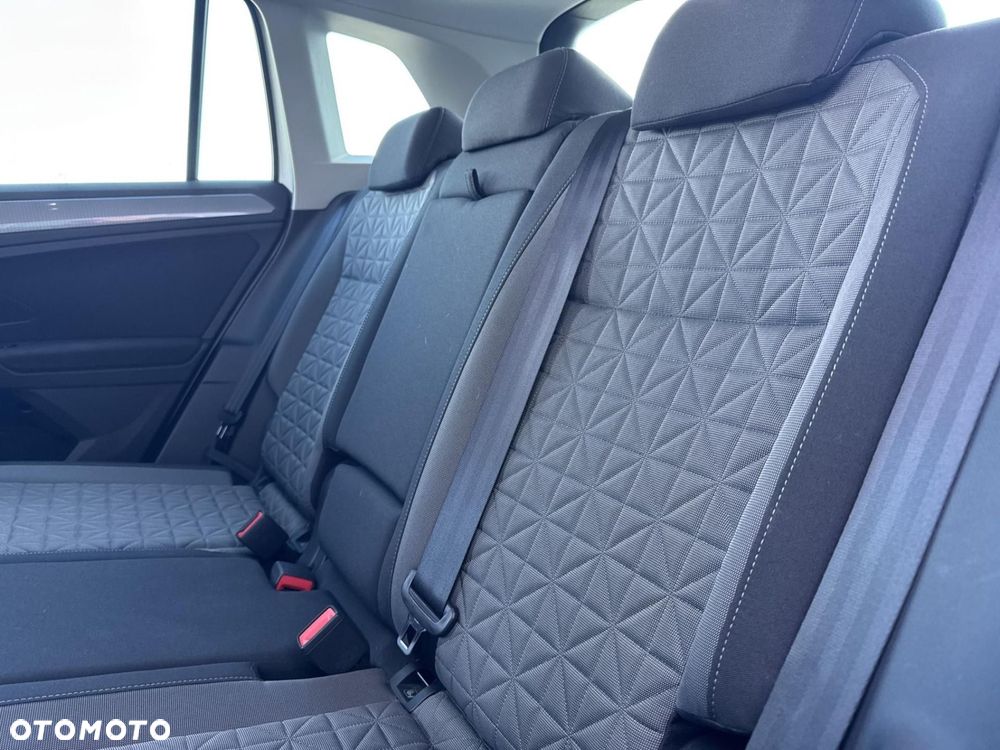Volkswagen Tiguan 1.5 TSI EVO Life DSG - 16