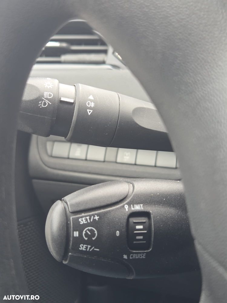 Peugeot 208 PureTech 68 Like - 25