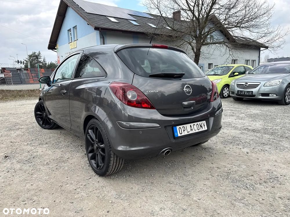 Opel Corsa 1.4 16V Sport - 9