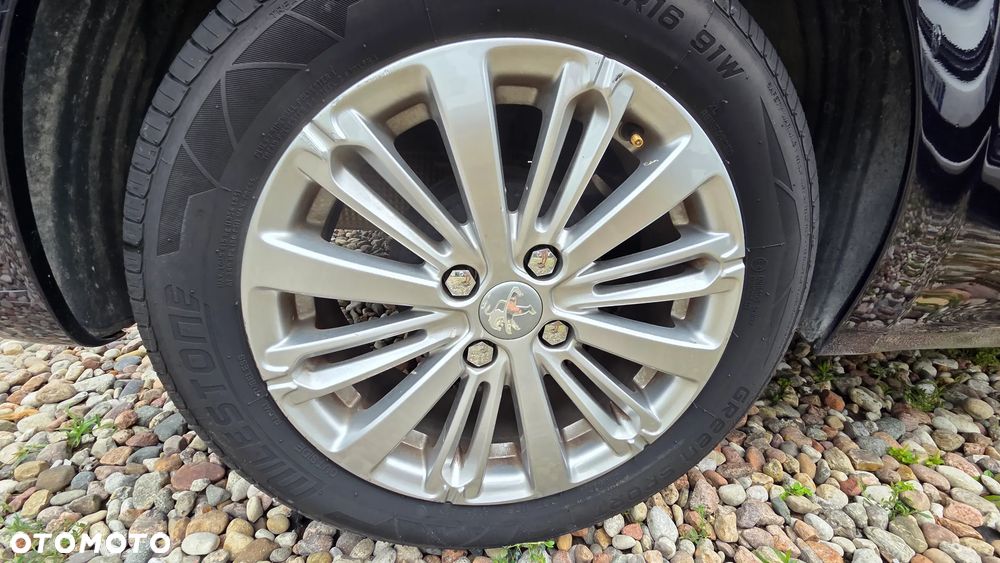 Peugeot 208 1.2 VTi Access - 9