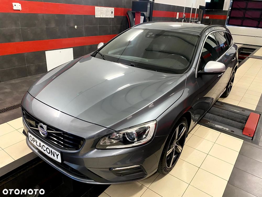 Volvo V60 D4 Drive-E R-Design Momentum - 3