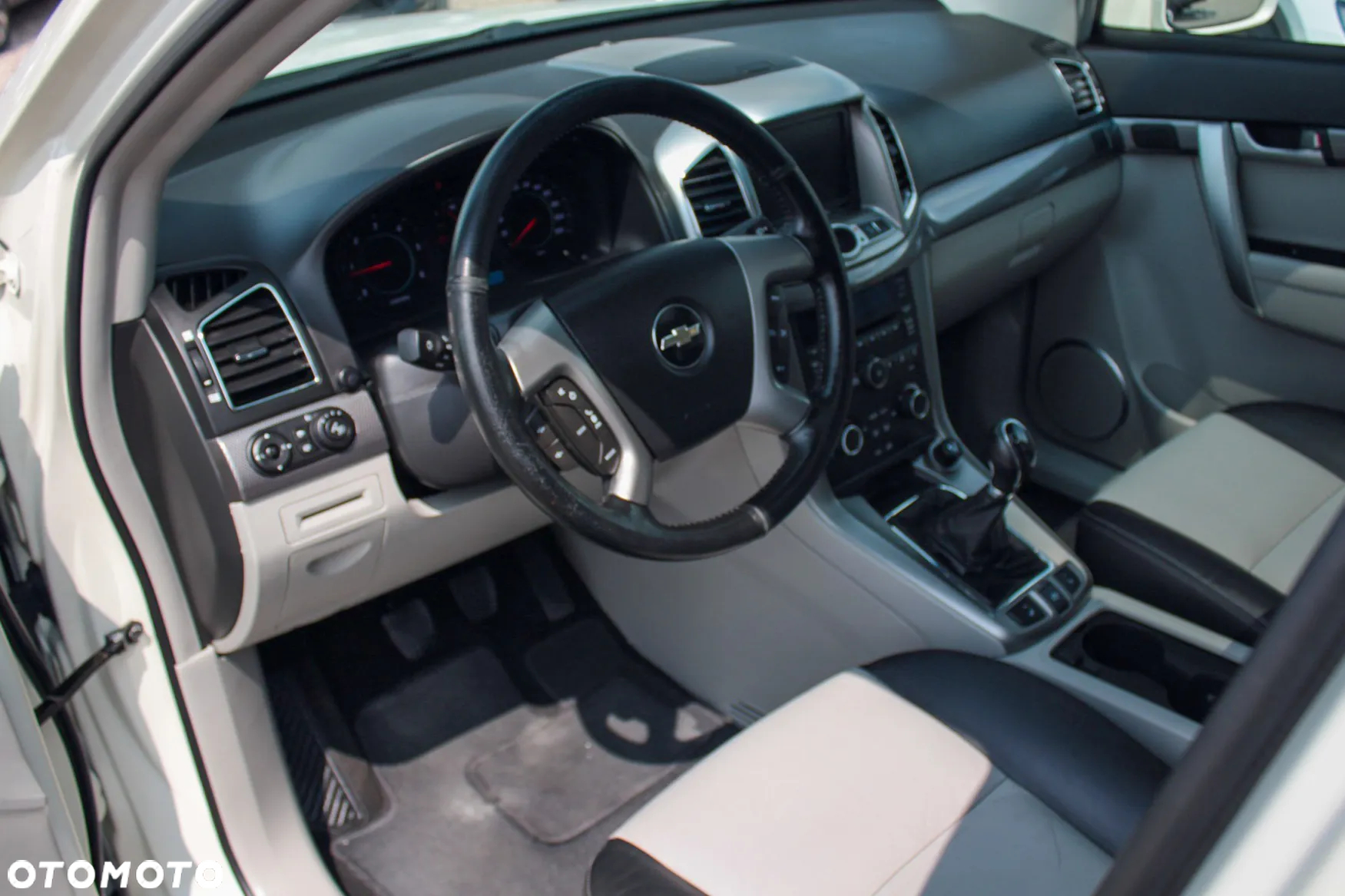 Chevrolet Captiva 2.2 d LT+ - 10