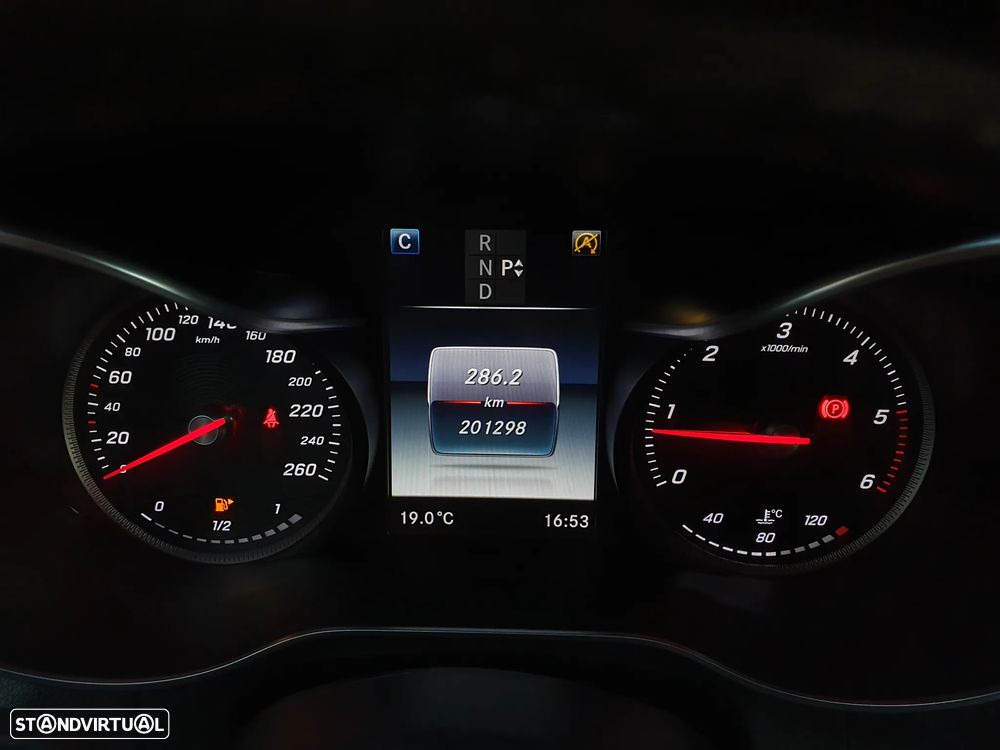 Mercedes-Benz GLC 250 d Coupe 4Matic 9G-TRONIC - 11