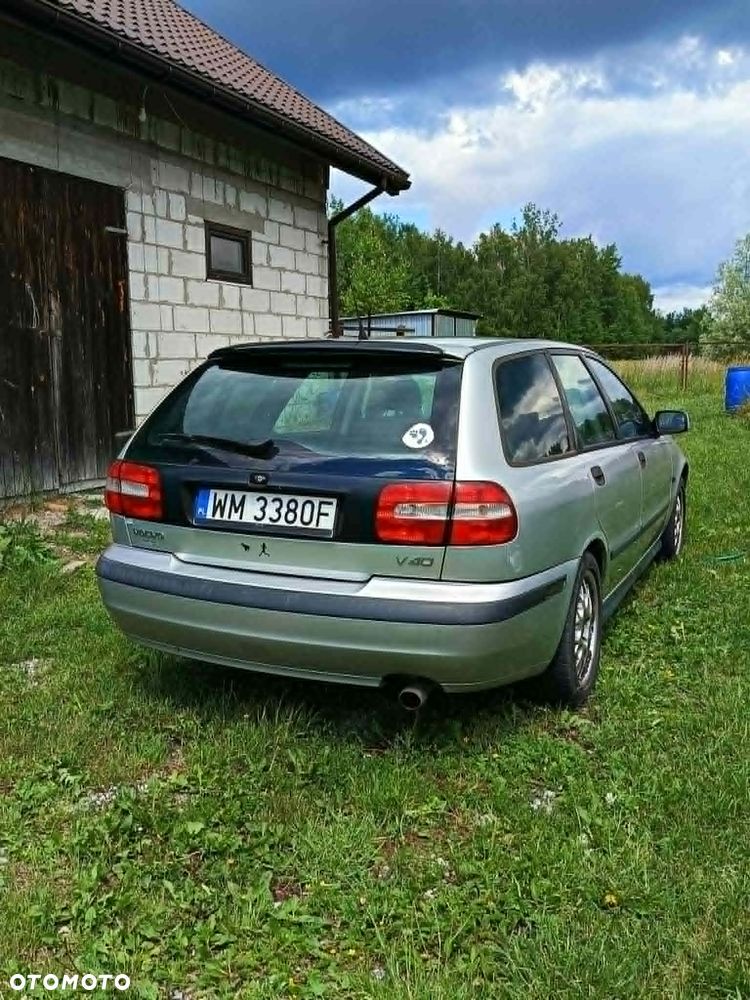 Volvo V40 1.8 Edition - 11