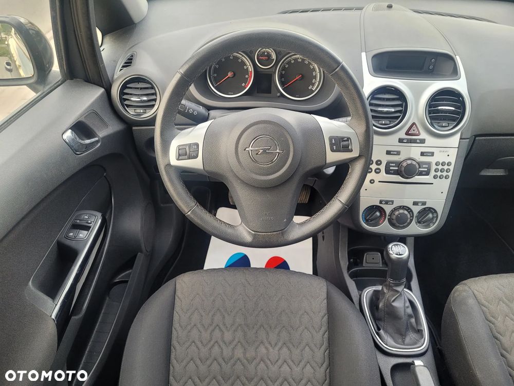 Opel Corsa 1.4 16V Active - 20
