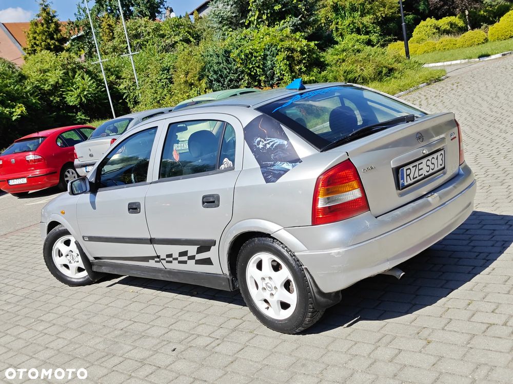 Opel Astra II 2.0 DI Comfort - 4
