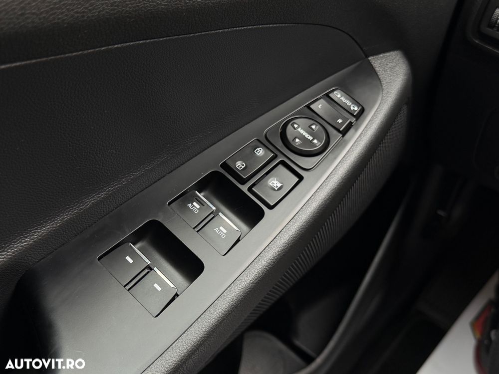 Hyundai Tucson blue 1.6 CRDi 2WD DCT Premium - 20