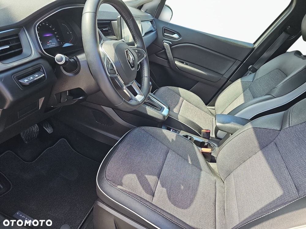 Renault Captur - 10