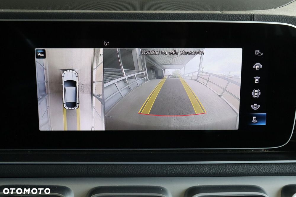 Mercedes-Benz GLE - 12