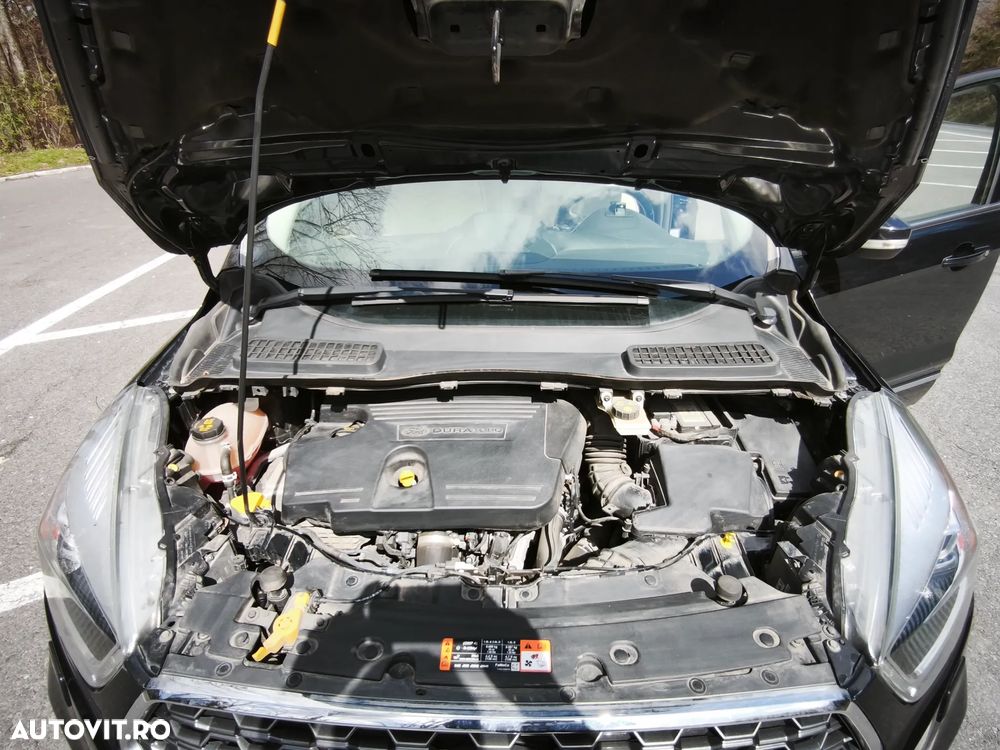 Ford Kuga 2.0 TDCi 4WD Powershift Vignale - 16
