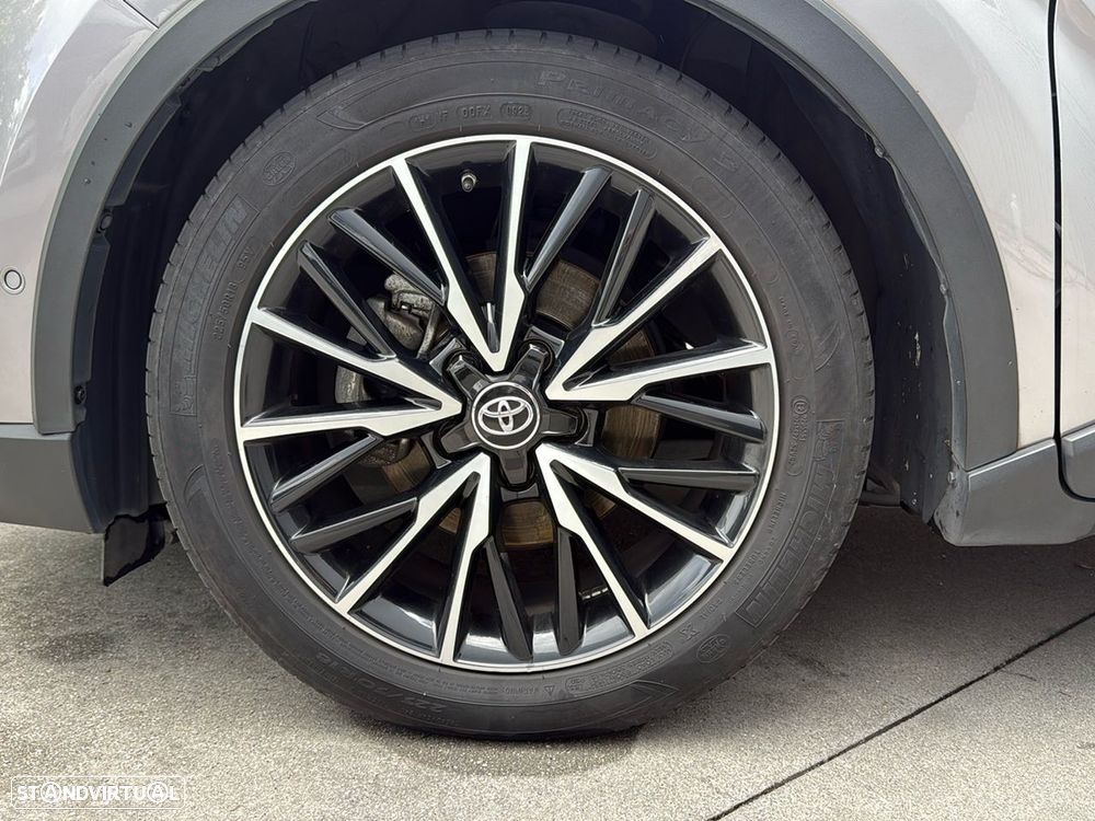 Toyota C-HR 1.8 HSD Exclusive+P.Luxury - 18