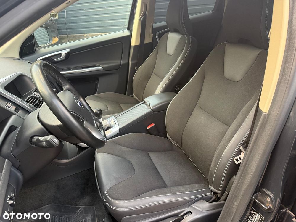 Volvo XC 60 DRIVe Momentum - 14