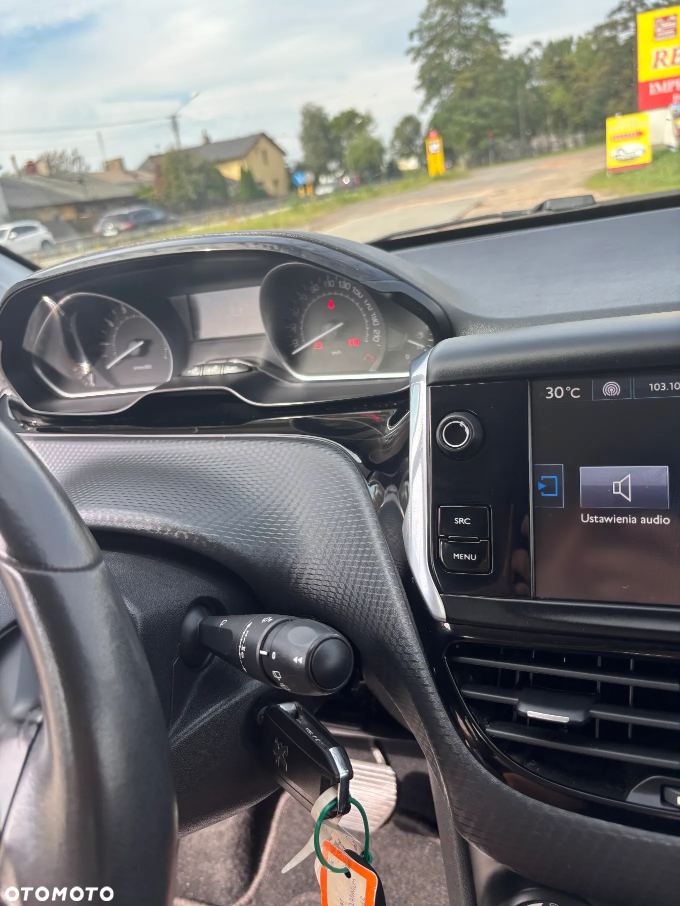 Peugeot 2008 1.2 Pure Tech Active S&S EAT6 - 24