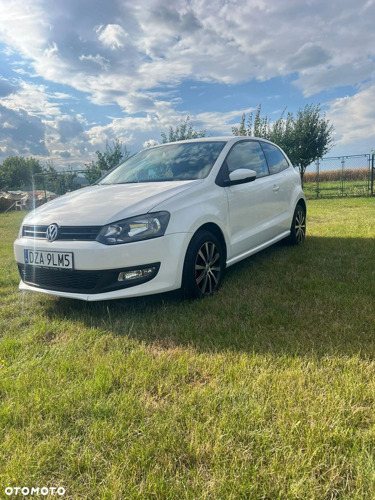 Volkswagen Polo - 1
