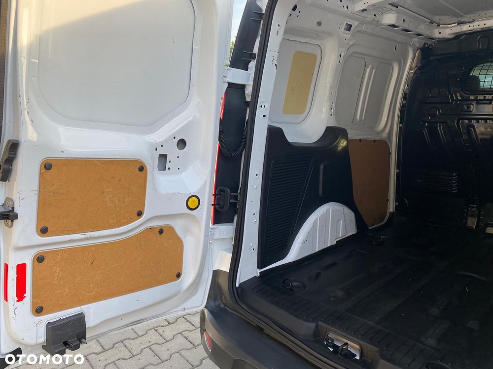 Ford CONNECT - 27