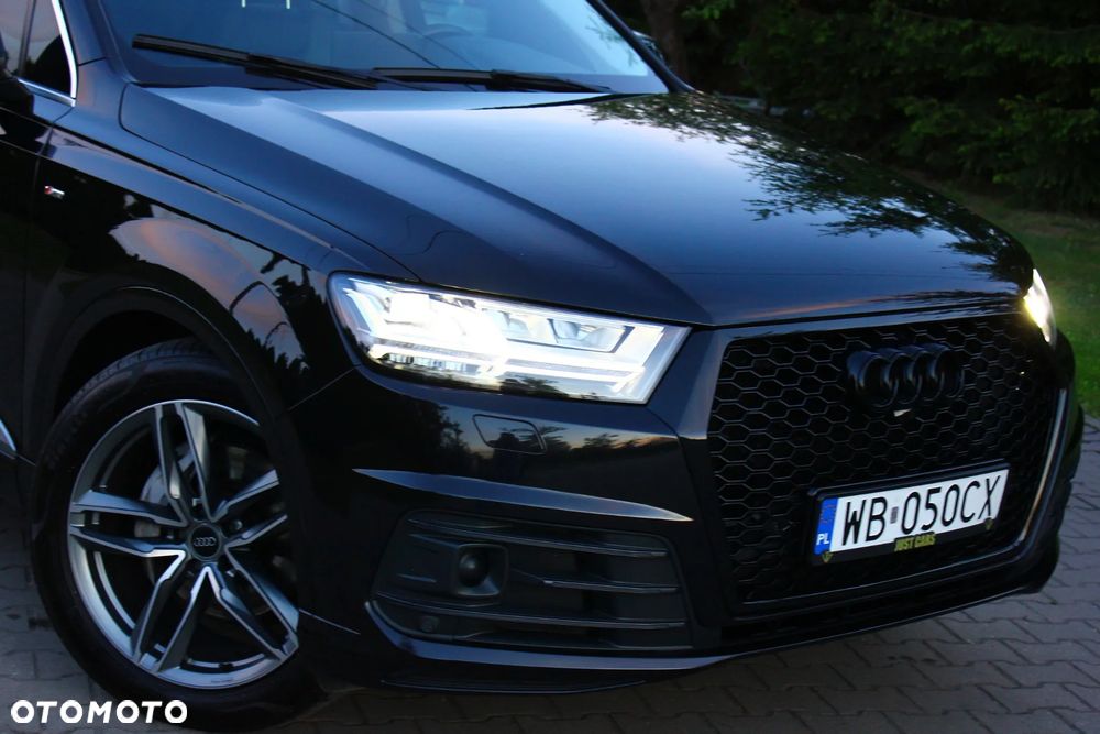 Audi Q7 - 3