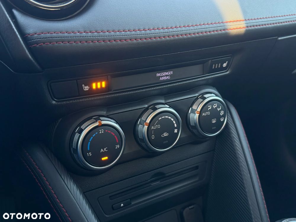 Mazda 2 SKYACTIV-G 90 Red Edition - 14