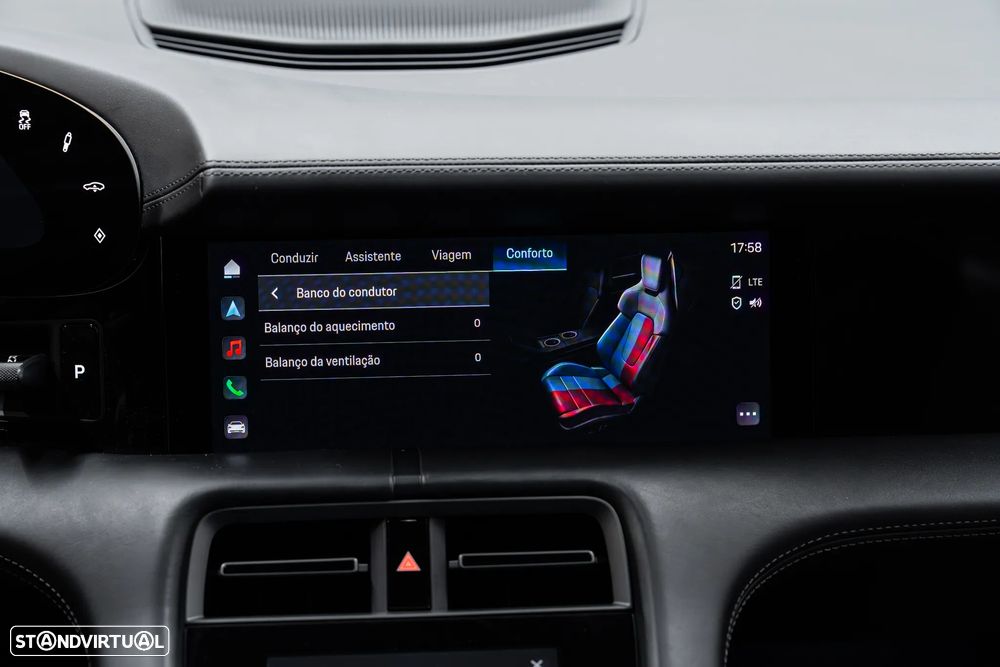 Porsche Taycan Turbo - 43