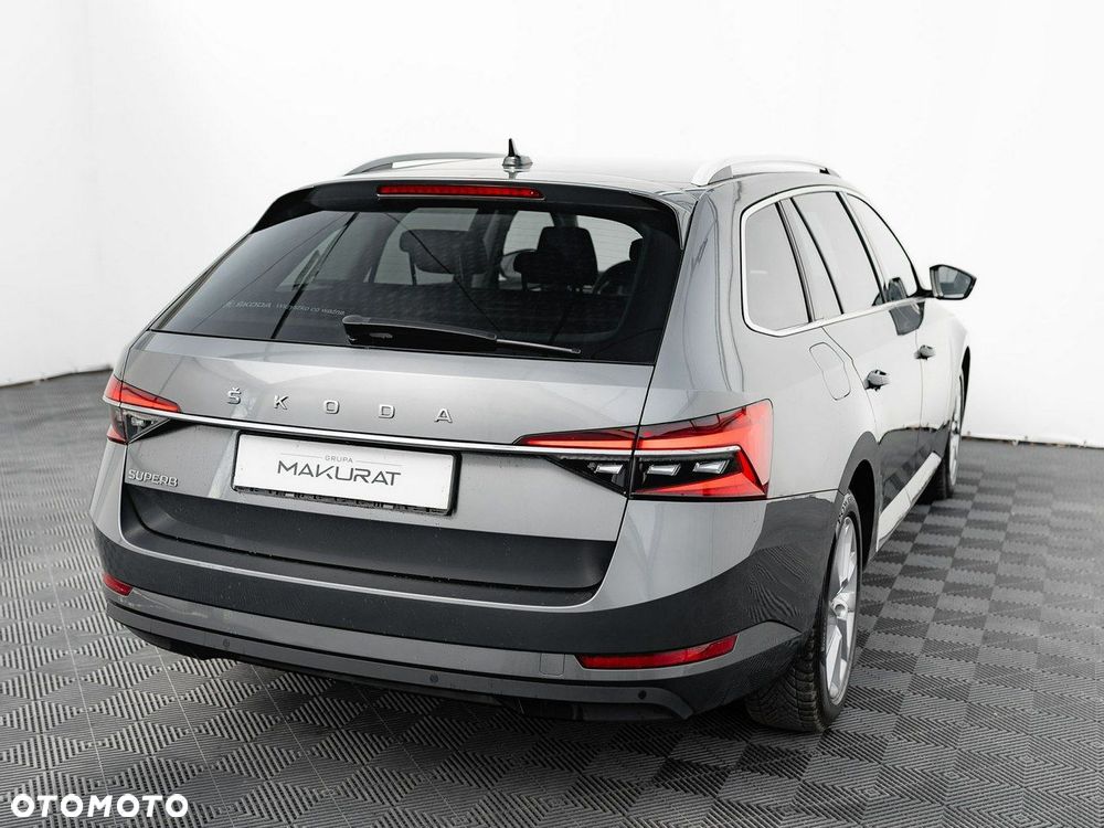 Skoda Superb 2.0 TDI SCR Style DSG - 6
