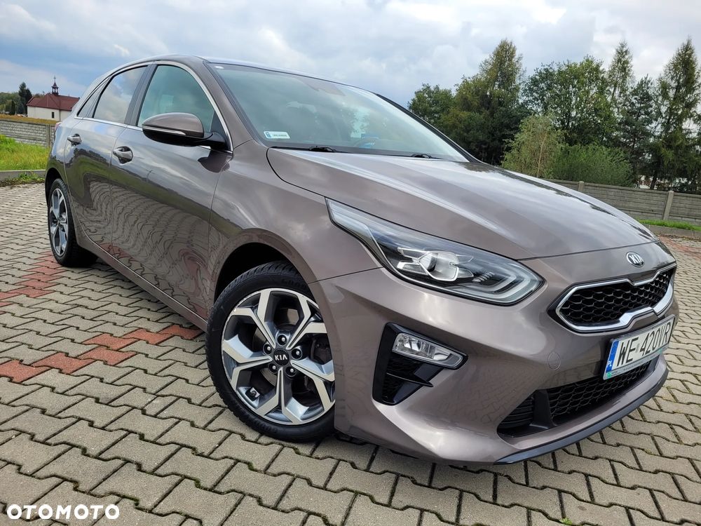 Kia Ceed 1.4 L Business Line - 2