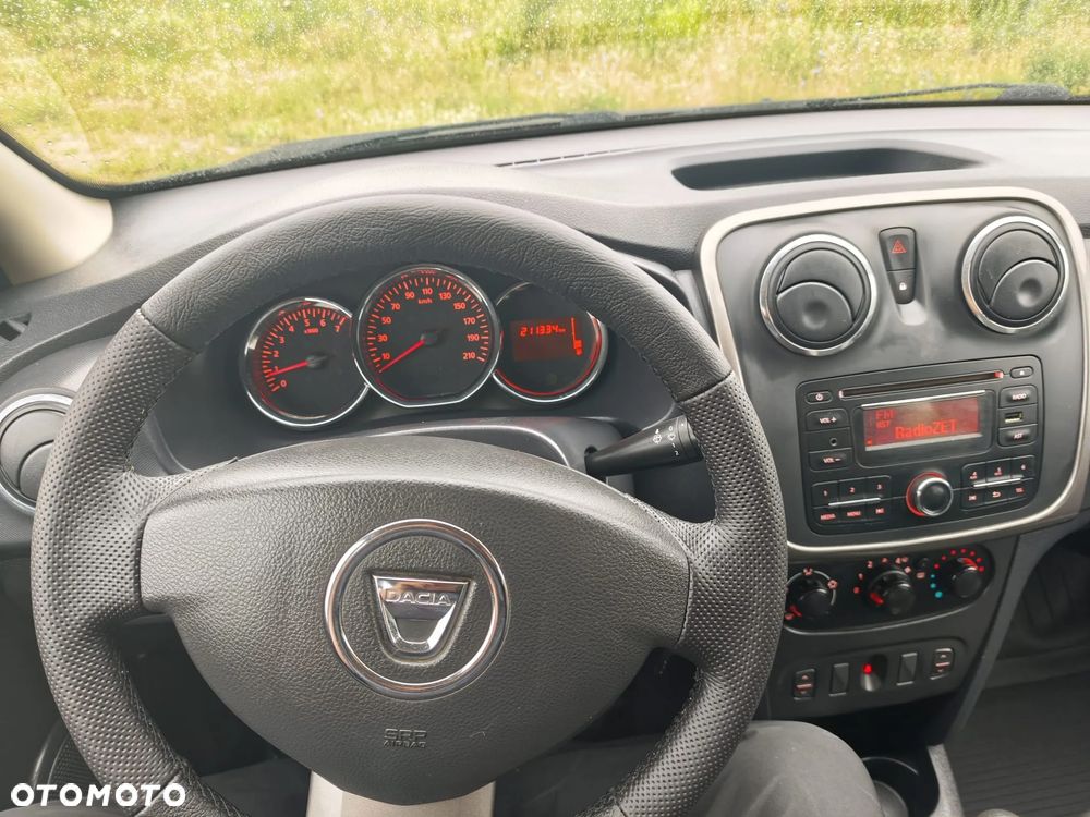 Dacia Sandero Stepway 1.5 dCi - 8