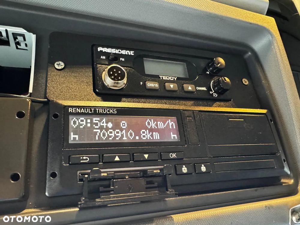 Renault T480 High Cab XLow - 7