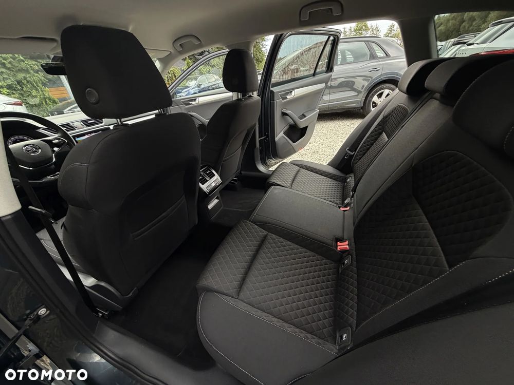 Skoda Superb - 20