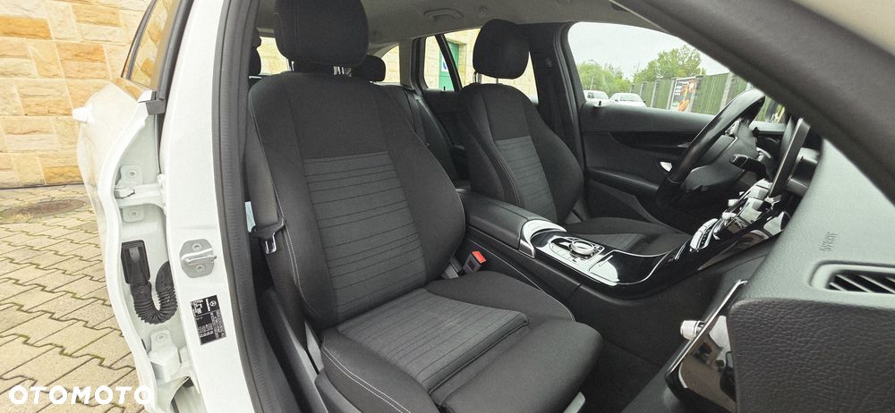 Mercedes-Benz Klasa C 200 d 9G-TRONIC - 10