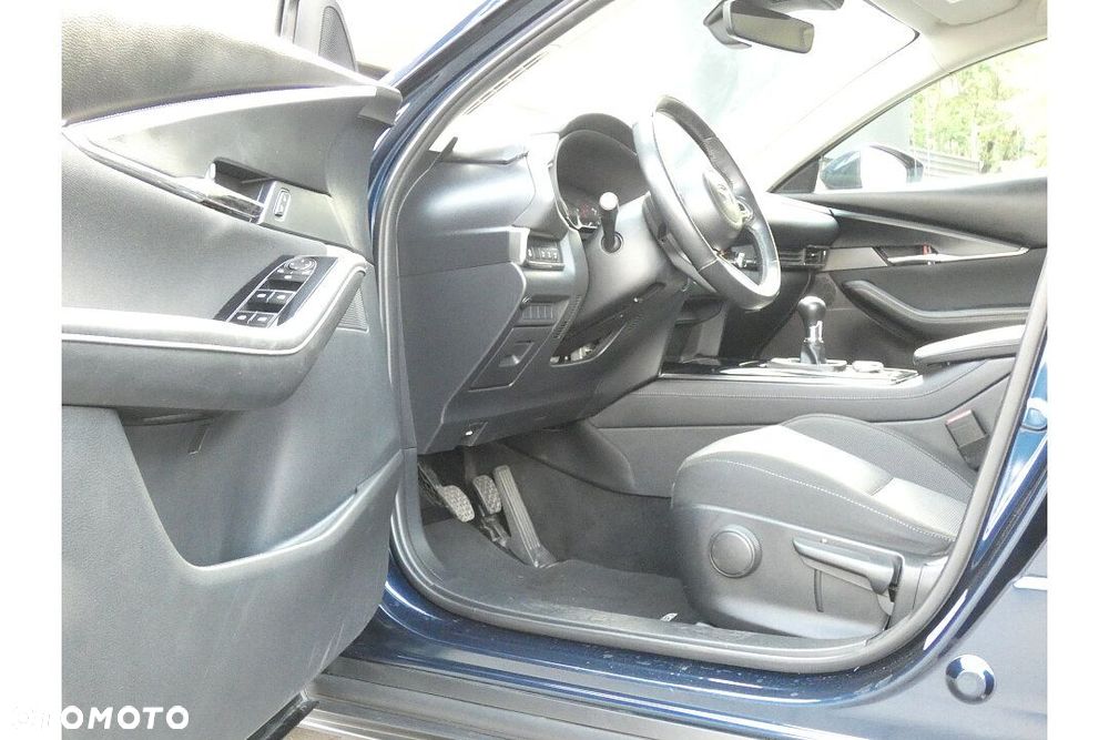 Mazda CX-30 - 11