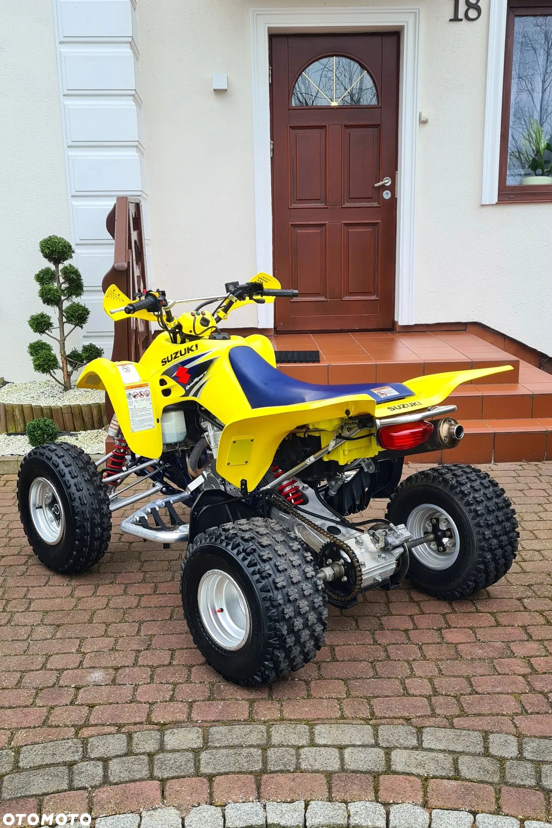 Suzuki Inny