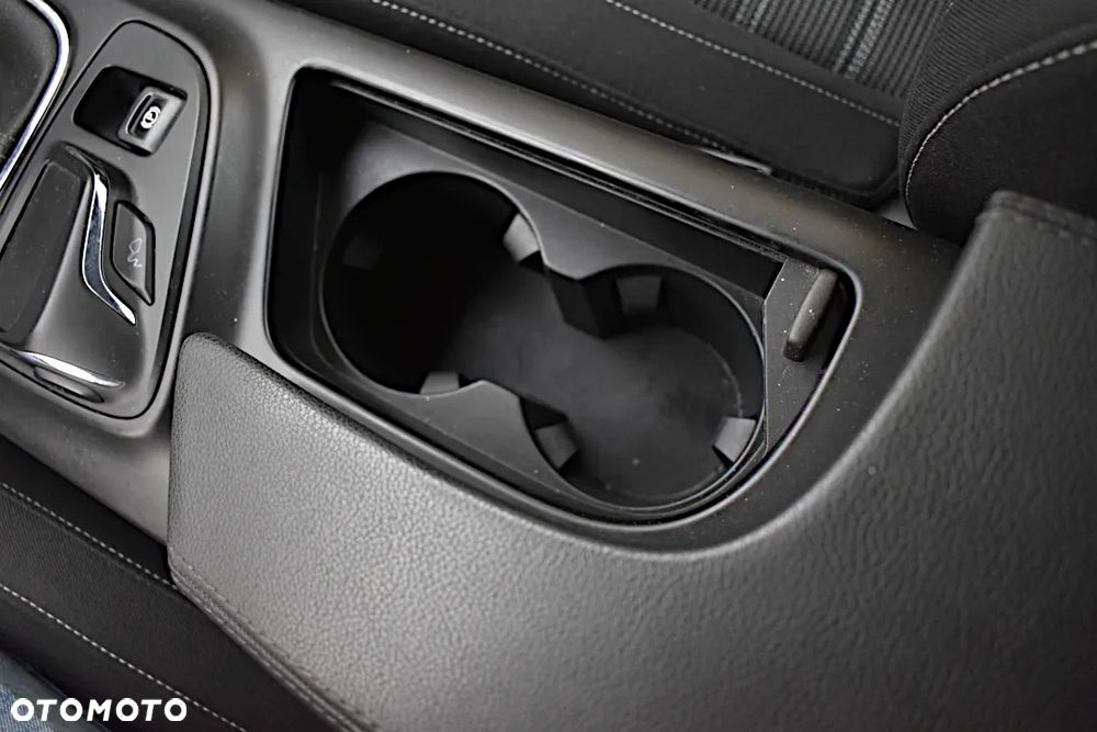 Opel Insignia 2.0 CDTI Cosmo ecoFLEX S&S - 23