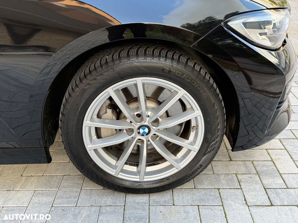 BMW Seria 3 330e xDrive AT PHEV - 21