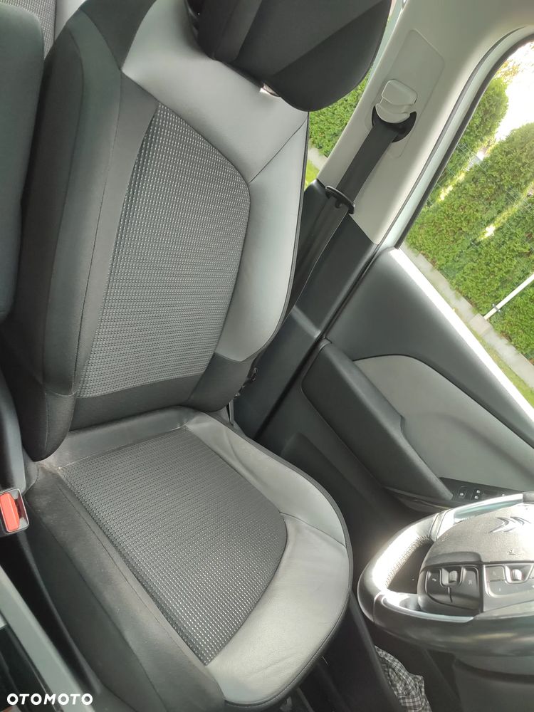 Citroën C4 Grand Picasso - 11