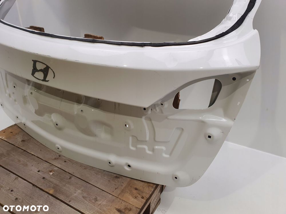 TYLNA KLAPA Hyundai i30 kombi II 2011-2017 tylnia tył bagażnika biała - 7