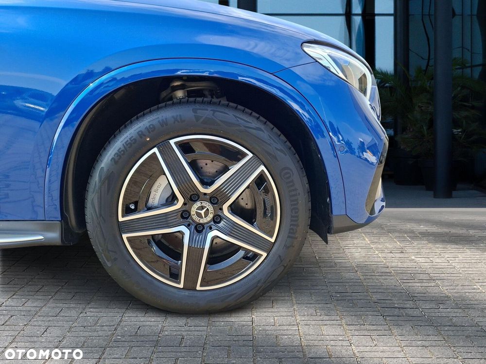 Mercedes-Benz GLC - 16