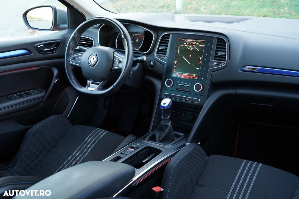 Renault Megane ENERGY dCi 130 GT LINE - 15
