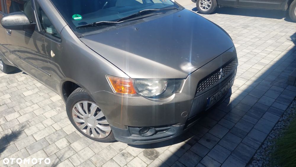 Mitsubishi Colt 1.1 Inform - 1