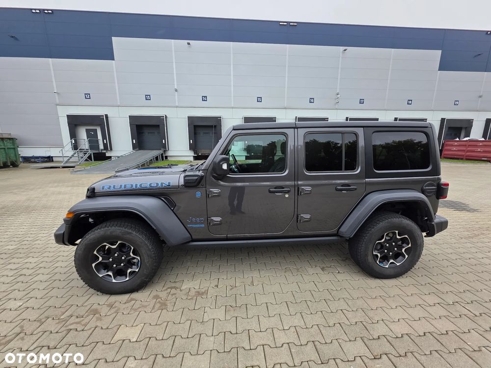 Jeep Wrangler - 4
