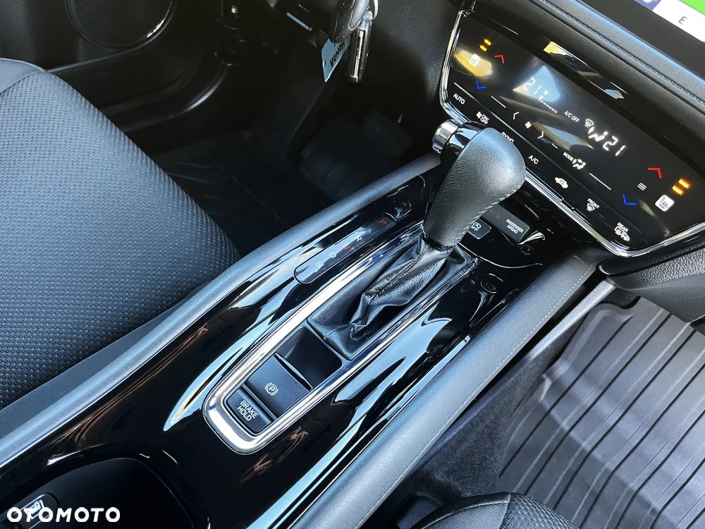 Honda HR-V 1.5 i-VTEC CVT Executive - 26