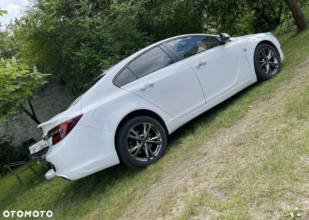 Opel Insignia 2.0 CDTI EcoFLEX Start/Stop Sport - 16