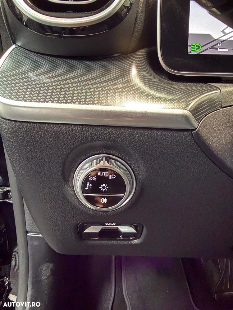 Mercedes-Benz C 200 MHEV 4MATIC - 23