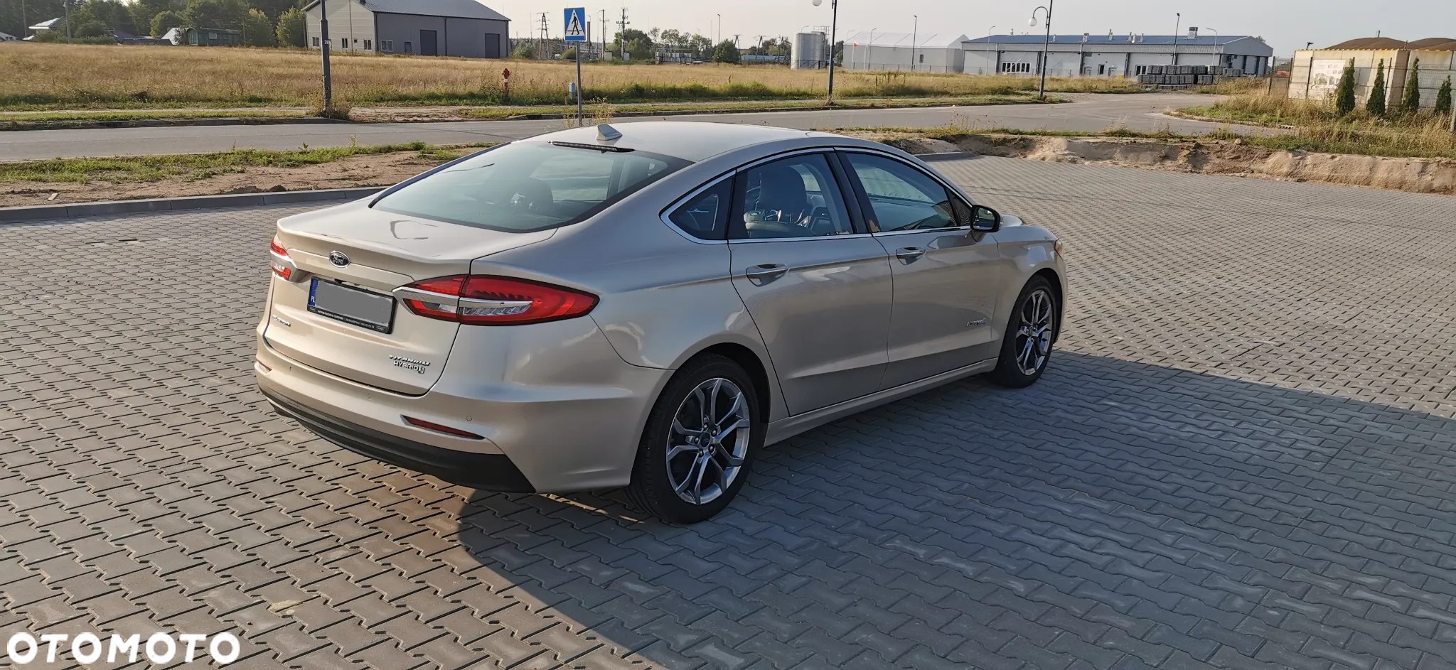 Ford Mondeo 2.0 Hybrid Titanium - 8
