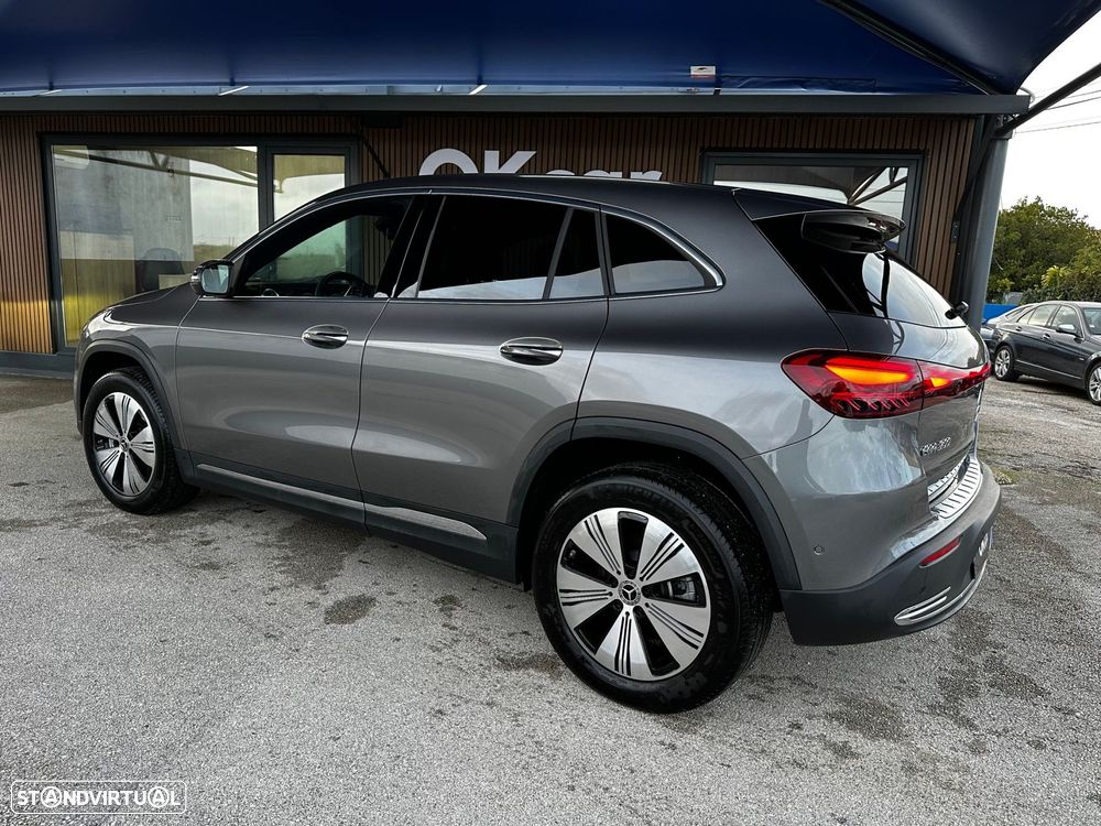 Mercedes-Benz EQA 300 4Matic Progressive - 16