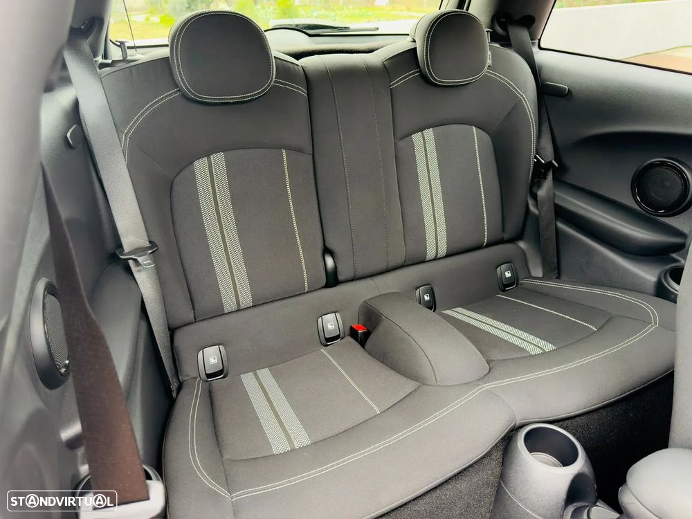 MINI 3 Portas John Cooper Works Auto Desportiva - 9