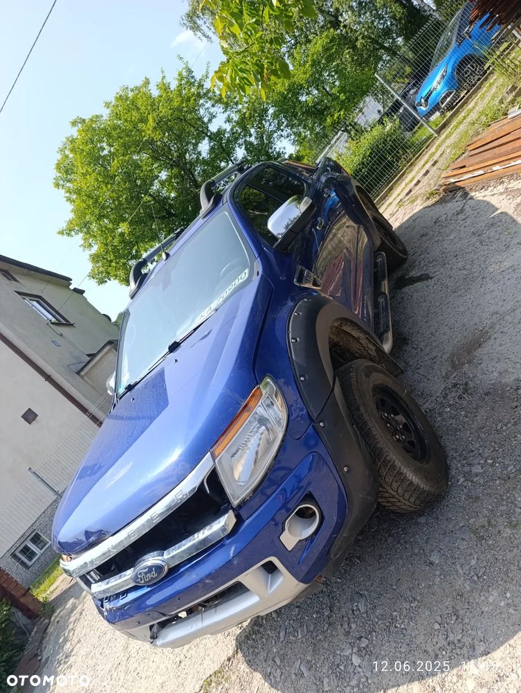 Ford Ranger 2.2 TDCi 4x4 DC Limited - 32