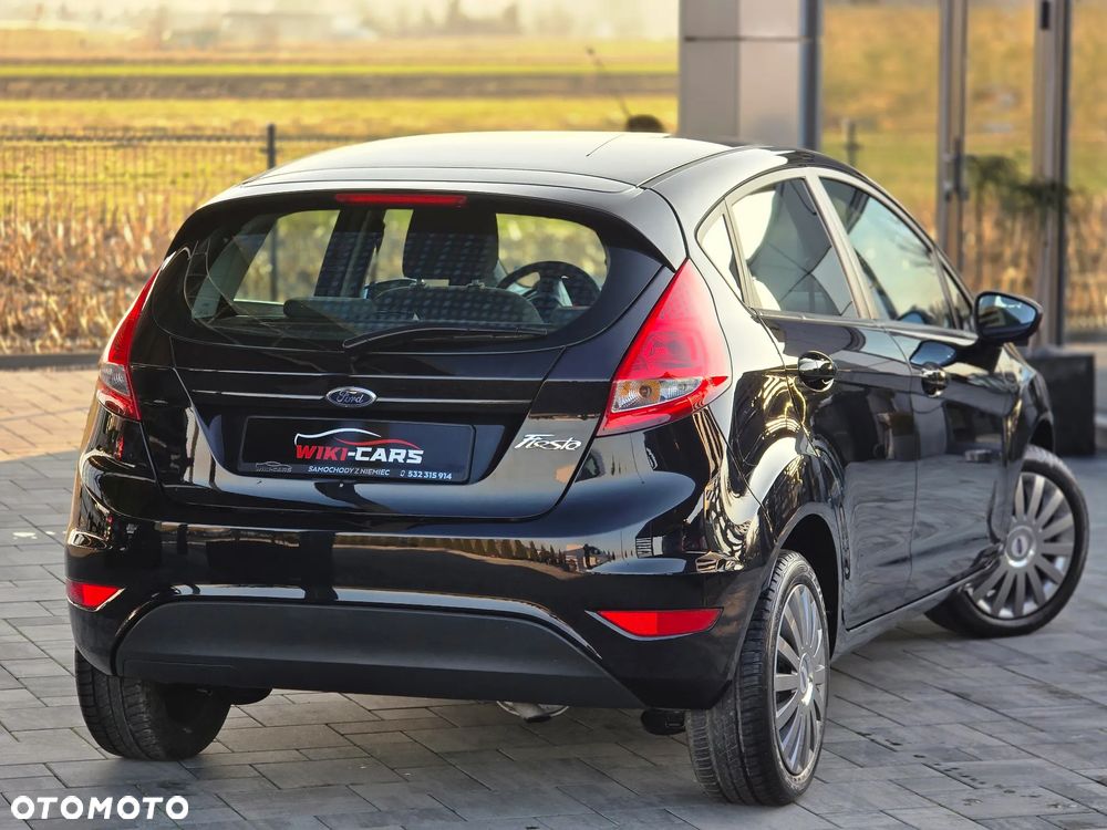 Ford Fiesta 1.25 Ambiente - 16