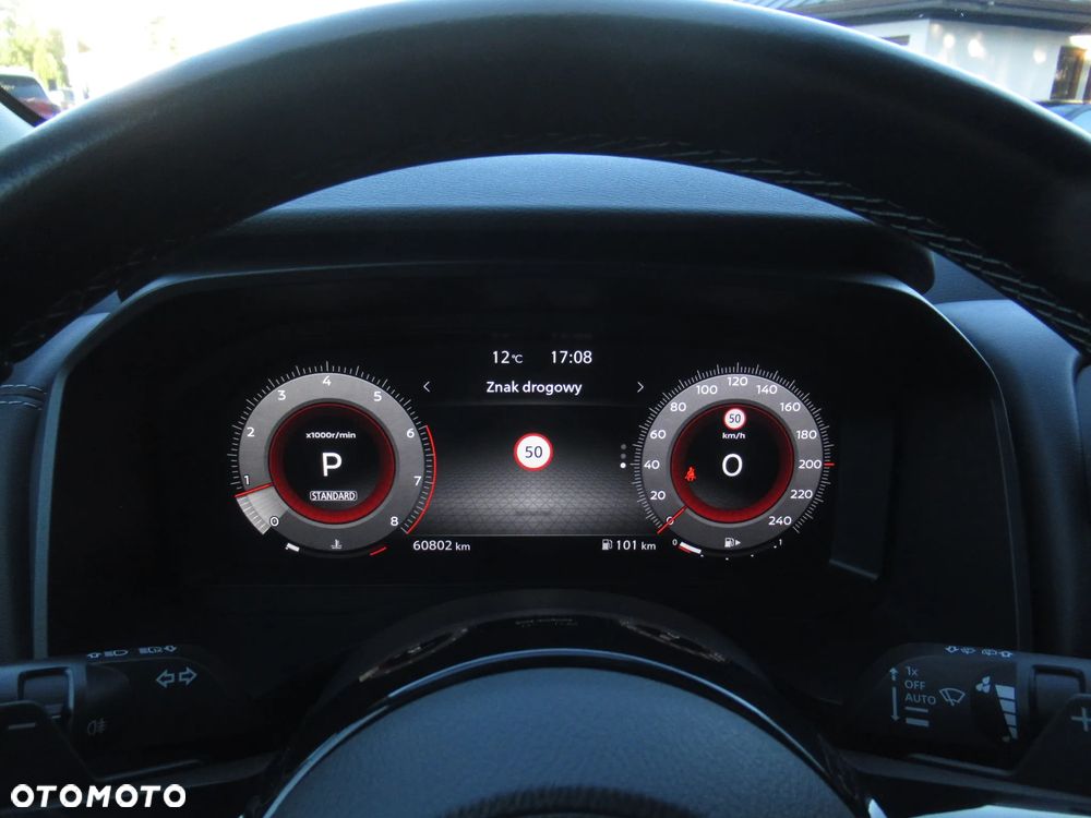 Nissan Qashqai 1.3 DIG-T N-Connecta DCT - 34